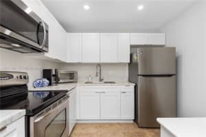 21133 SW 85th Ave APT 103, Cutler Bay, FL 33189, - MLS#A12011904