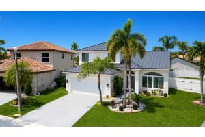 18083 Sw 13th St, Pembroke Pines