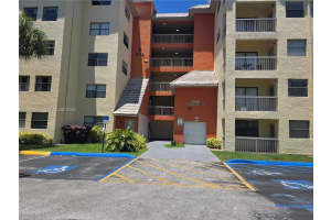 B, 8180 Geneva Ct APT 322, Doral, FL 33166, - MLS#A12011936