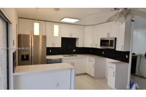 10350 Sw 220th St 233, Cutler Bay