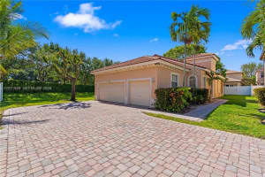3788 Ne 11th St, Homestead