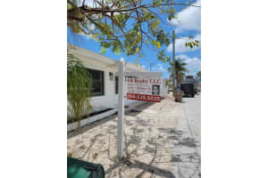 11339 5th Avenue Ocean, Marathon