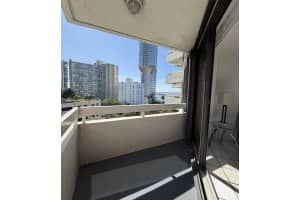 2501 Brickell Ave 804, Miami