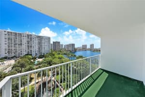 2801 NE 183rd St APT 912W, Aventura, FL 33160, - MLS#A12011977