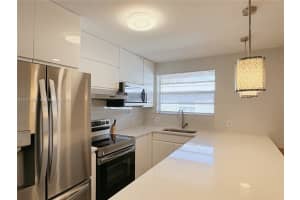 724 NE 3rd St #1, Hallandale Beach, FL 33009, - MLS#A12011992