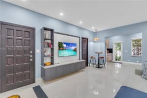 1569 Euclid Ave APT 7, Miami Beach, FL 33139, - MLS#A12011995