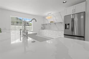 303 Bridgeton Road, Weston, FL 33326 - MLS#A12012020