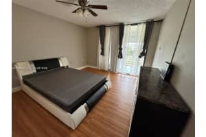 1100 St Charles Pl APT 606, Pembroke Pines, FL 33026, - MLS#A12012027