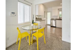 532 NE 16th Ct, Fort Lauderdale, FL 33305, - MLS#A12012035