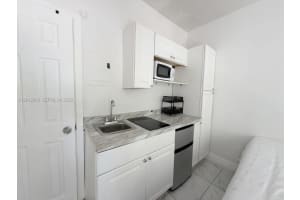 1455 Michigan Ave APT 6, Miami Beach, FL 33139, - MLS#A12012045