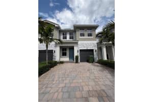 135 SW 171st Ln #135, Pembroke Pines, FL 33027, - MLS#A12012050