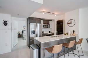 500 Brickell Ave APT 3807, Miami, FL 33131, - MLS#A12012081