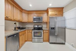 8826 W McNab Rd APT 304, Tamarac, FL 33321, - MLS#A12012108