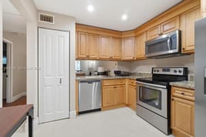 8826 W McNab Rd APT 304, Tamarac, FL 33321, - MLS#A12012108