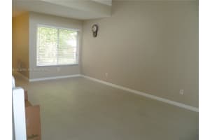 8820 SW 13th St, Pembroke Pines, FL 33025, - MLS#A12012125