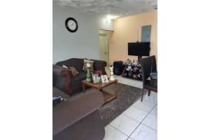 1886 Nw 51st St, Miami
