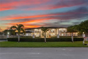 12401 SW 45th St, Miami, FL 33175, - MLS#A12012141