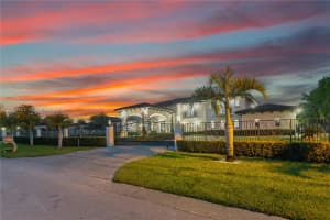 12401 SW 45th St, Miami, FL 33175, - MLS#A12012141