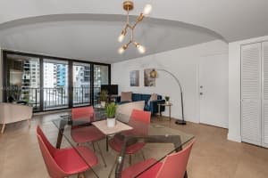 2401 S Ocean Dr APT 604, Hollywood, FL 33019, - MLS#A12012184