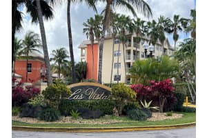 B, 8373 Lake Dr APT 202, Doral, FL 33166, - MLS#A12012190