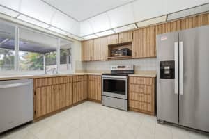 920 NW 92nd Ave, Pembroke Pines, FL 33024, - MLS#A12012203