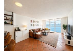 1228 West Ave APT 402, Miami Beach, FL 33139, - MLS#A12012207