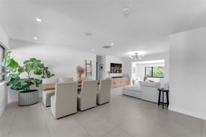 9250 SW 44th St, Miami, FL 33165, - MLS#A12012215