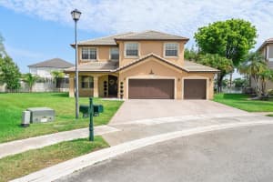 361 SW 167th Ave, Pembroke Pines, FL 33027, - MLS#A12012218