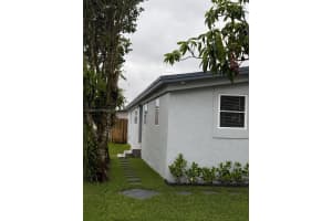 21610 NW 7th Ct, Pembroke Pines, FL 33029, - MLS#A12012228