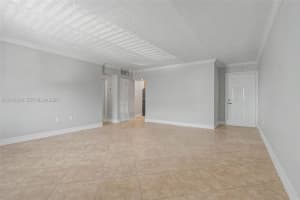 8609 SW 68th Ct APT 22, Miami, FL 33143, - MLS#A12012248