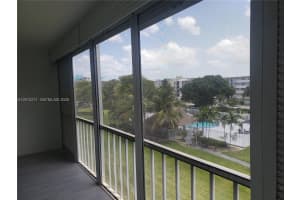 4700 Washington St APT 404, Hollywood, FL 33021, - MLS#A12012271