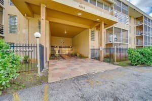 4848 NW 24th Ct APT 230, Lauderdale Lakes, FL 33313, - MLS#A12012283