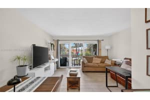 200 NW 87th Ave APT J217, Miami, FL 33172, - MLS#A12012285