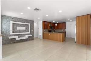 2729 Harding St, Hollywood, FL 33020, - MLS#A12012291