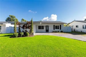 6451 Pershing St, Hollywood, FL 33024, - MLS#A12012300
