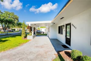 6451 Pershing St, Hollywood, FL 33024, - MLS#A12012300