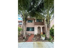 29 Madrid Ln # 8-9, Davie, FL 33324, - MLS#A12012342