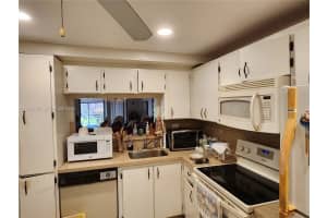 900 Colony Point Cir APT 107, Pembroke Pines, FL 33026, - MLS#A12012354