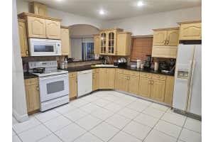 2231 NW 4th Terrace, Miami, FL 33125, - MLS#A12012356