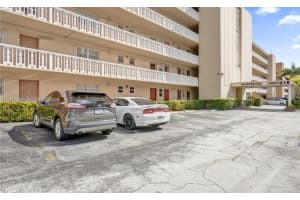 218 NE 12th Ave APT 302, Hallandale Beach, FL 33009, - MLS#A12012389