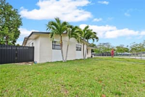 11950 SW 199th St #1, Miami, FL 33177, - MLS#A12012396