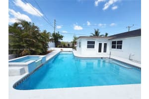 400 SW 14th St, Deerfield Beach, FL 33441, - MLS#A12012415