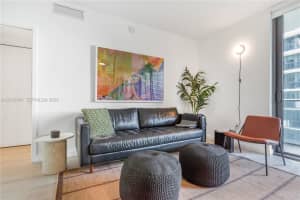 55 SW 9th St Apt 3402, Miami, FL 33130, - MLS#A12012431