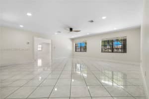 10401 SW 199th St, Cutler Bay, FL 33157, - MLS#A12012455
