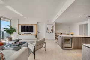 68 SE 6th St Apt 3407, Miami, FL 33131, - MLS#A12012471