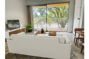 RM8F+G8, 4550 NW 79th Ave APT 2C, Doral, FL 33166, - MLS#A12012476
