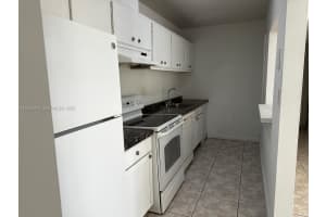 RM8F+G8, 4550 NW 79th Ave APT 2C, Doral, FL 33166, - MLS#A12012476