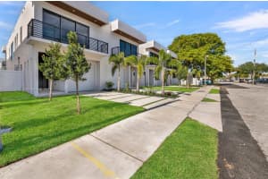 918 NE 17th Ave, Fort Lauderdale, FL 33304, - MLS#A12012493