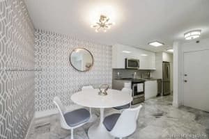 1255 Collins Ave APT 507, Miami Beach, FL 33139, - MLS#A12012517