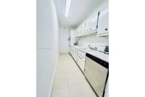 100 Lincoln Rd #1009, Miami Beach, FL 33139, - MLS#A12012528